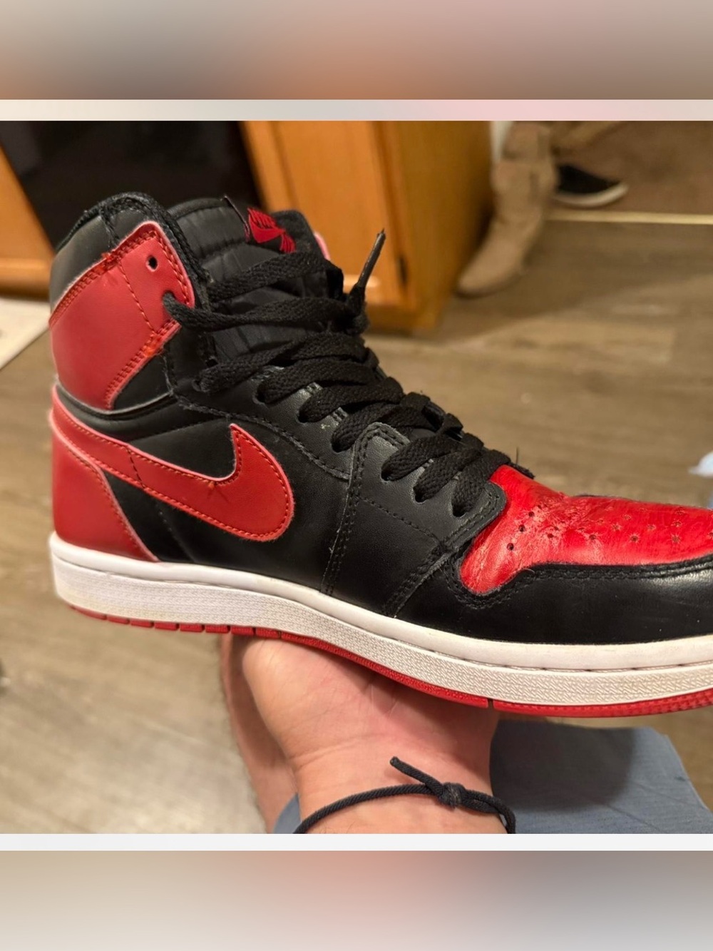 Nike Men's High-Top Sneakers in Black and Red